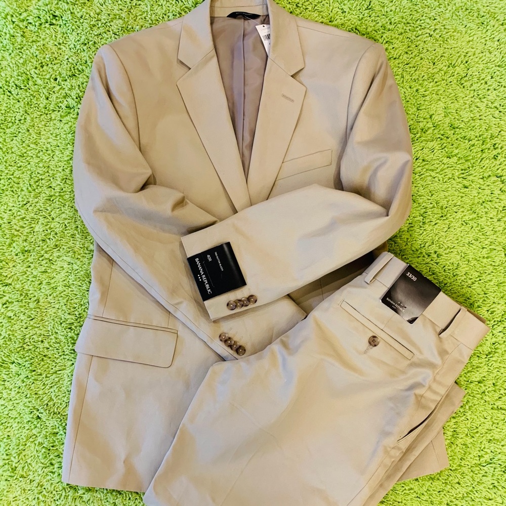 Banana Republic Suit